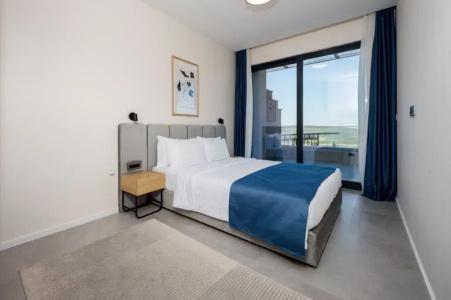 Royal Blue & Residences - 59