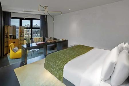 W Amsterdam - 180