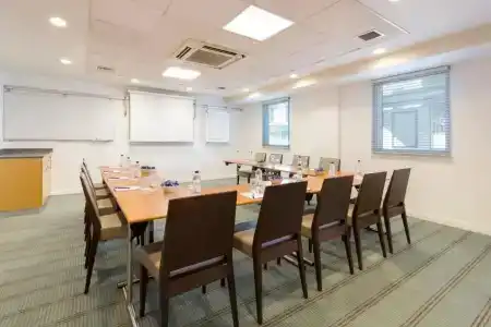 Holiday Inn Express Earls Court, An Ihg - 13