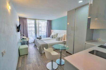 Coral Ocean View - Adults Only - 32