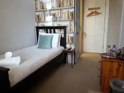 Brunswick Square & Spa - 15