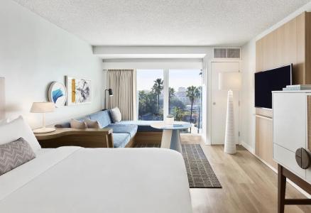 Wyndham Santa Monica At The Pier - 46