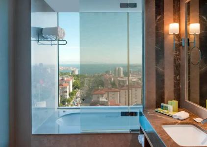 Renaissance Istanbul Polat Bosphorus - 85