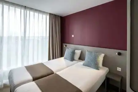 New Century Amsterdam - 30