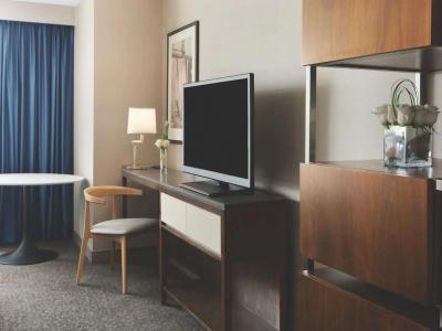 Hyatt Regency - 52