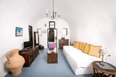 Alexander's Suites - 44
