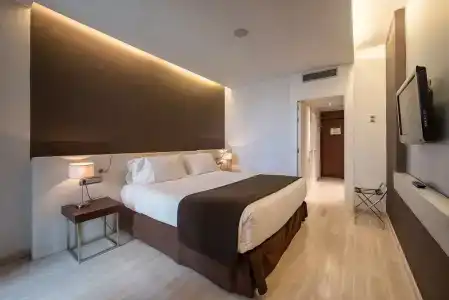 Diagonal Plaza - 51