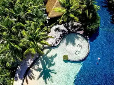 Pullman Oceanview Sanya Bay Resort & Spa - 41