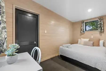Christchurch Top 10 Holiday Park - 141