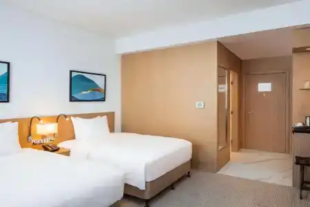 Doubletree By Hilton - 9