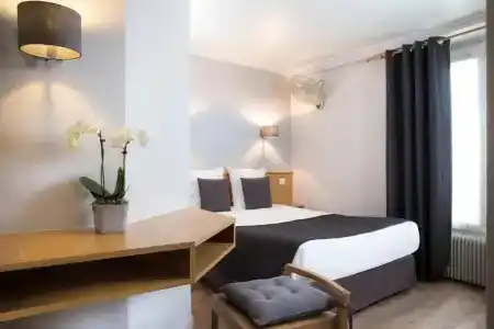 a l'hôTel Des Roys - 6