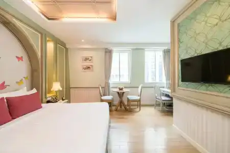 Salil Sukhumvit Soi 11 - 32