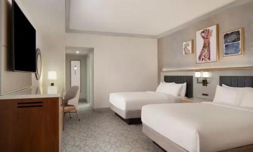 Hilton Anatole - 54