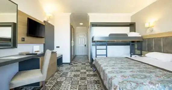 Crystal Aura Beach Resort & Spa  - 41