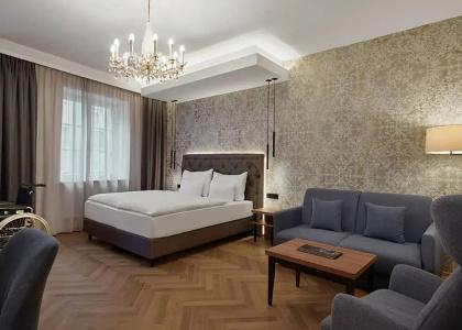 Schwarzer Adler Innsbruck - 28