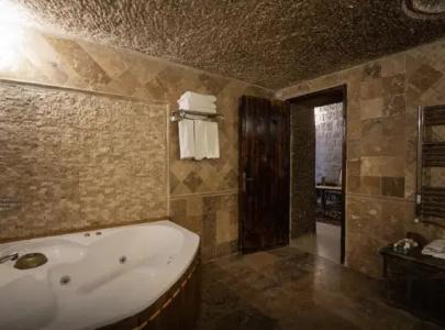 Grand Cave Suites - 43