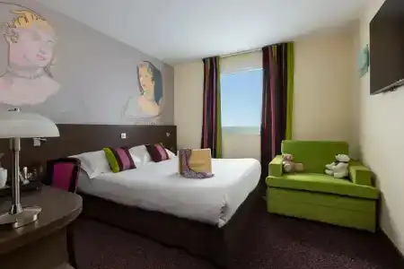 Hôtel Roi Soleil Prestige Colmar - 3