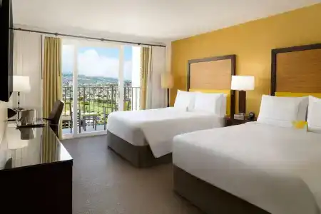 Hilton Waikiki Beach - 66