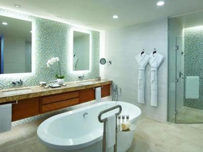 Swissôtel Al Ghurair Dubai - 21