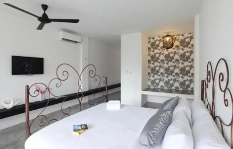 Surintra Boutique Resort - 14