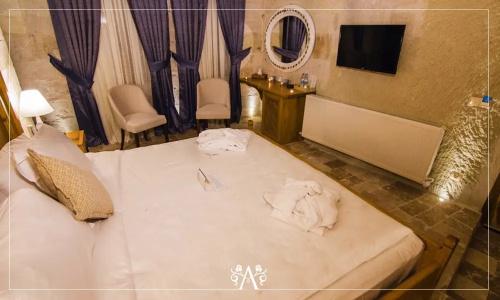 Azure Cave Suites - 79