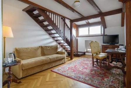 Charles Bridge Palace - 13