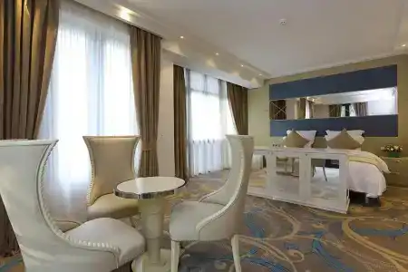 Ambassadori Hotel Tbilisi - 70