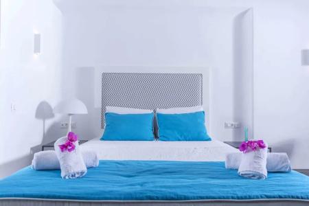 Blue Waves Suites & - 108