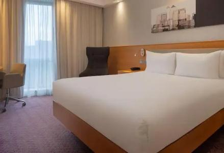 Hampton by Hilton London Waterloo - 43