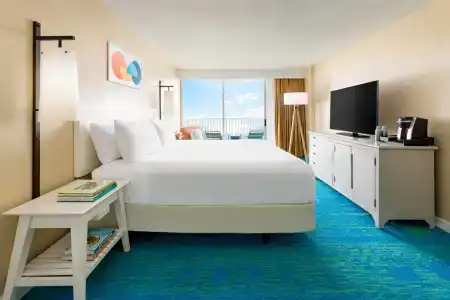 Aston Waikiki Beach - 54