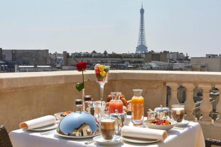 Hôtel Raphael - 107