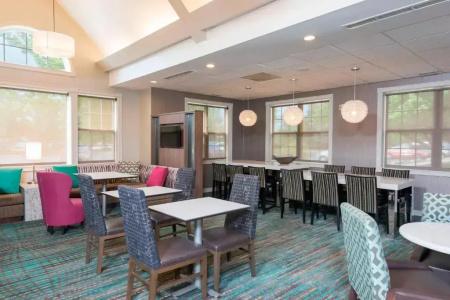 Residence Inn West - 23