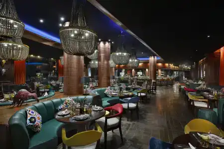 Conrad Abu Dhabi Etihad Towers - 10