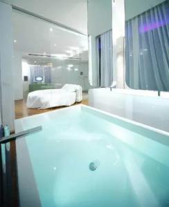 i-Suite - 46