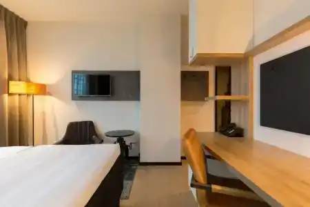 Leonardo Groningen - 36