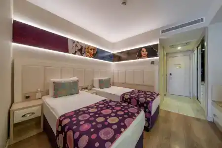 Azura Deluxe Resort & Spa - Ultra All Inclusive - 50