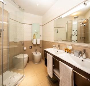 Best Western Plus Tigullio Royal - 49