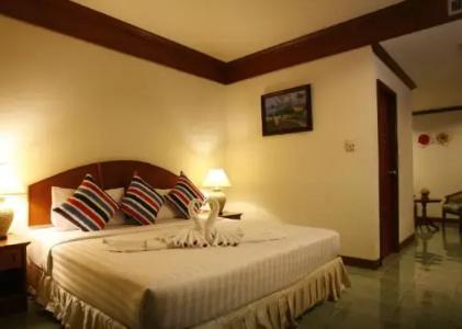 Jiraporn Hill Resort - 26