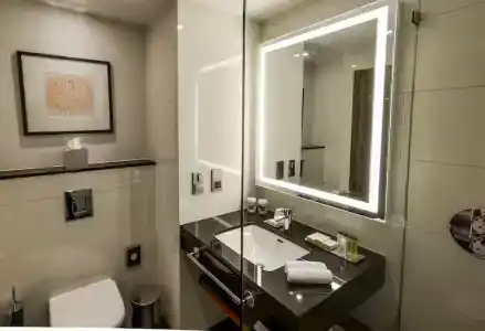 DoubleTree by Hilton Łódź - 41