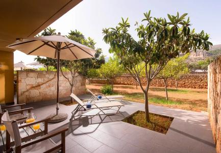 Kernos Beach & Bungalows - 38