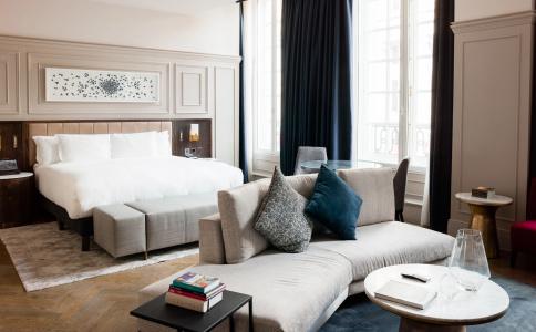 The Trafalgar St. James, London Curio collection by Hilton - 7