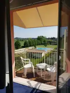 Bella Lazise - 24