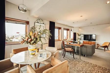Ur Palacio Avenida - 48