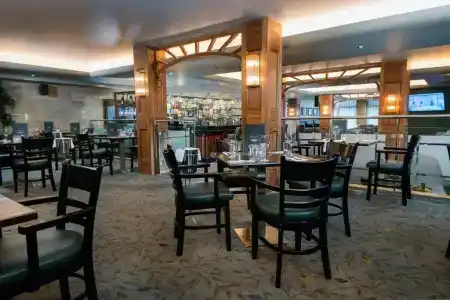 Academy Plaza - 17