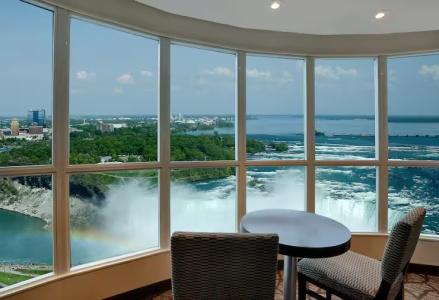 Embassy Suites by Hilton/ Fallsview - 75