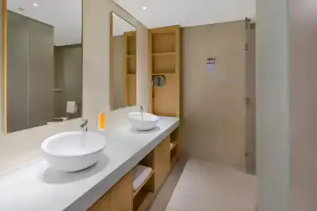 Premier Inn Dubai Ibn Battuta Mall - 47