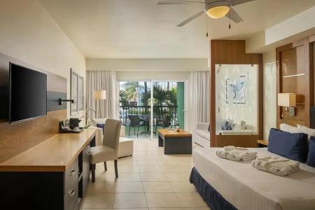 Ocean Blue & Sand Beach Resort - All Inclusive - 76