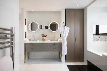 Mandarin Oriental - 50
