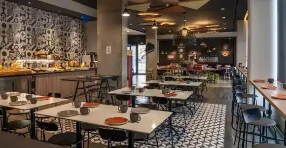 ibis Styles Barcelona City Bogatell - 10