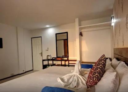 Crown Beach Maldives - 26
